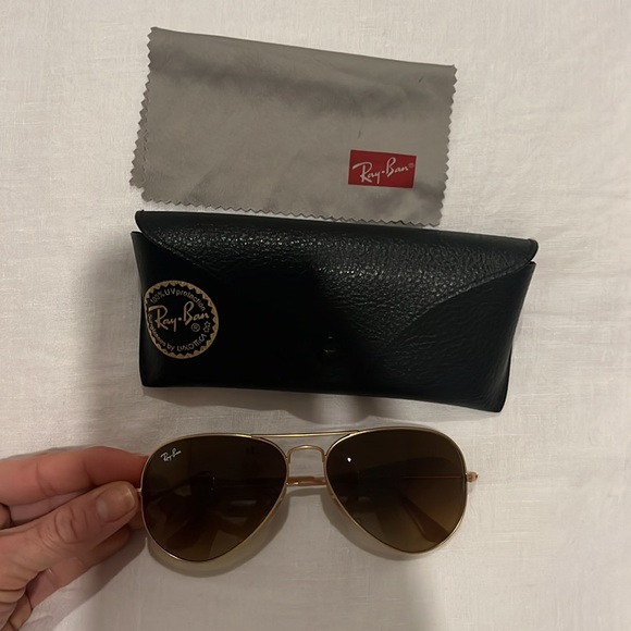Ray-ban aviators - Picture 2 of 3